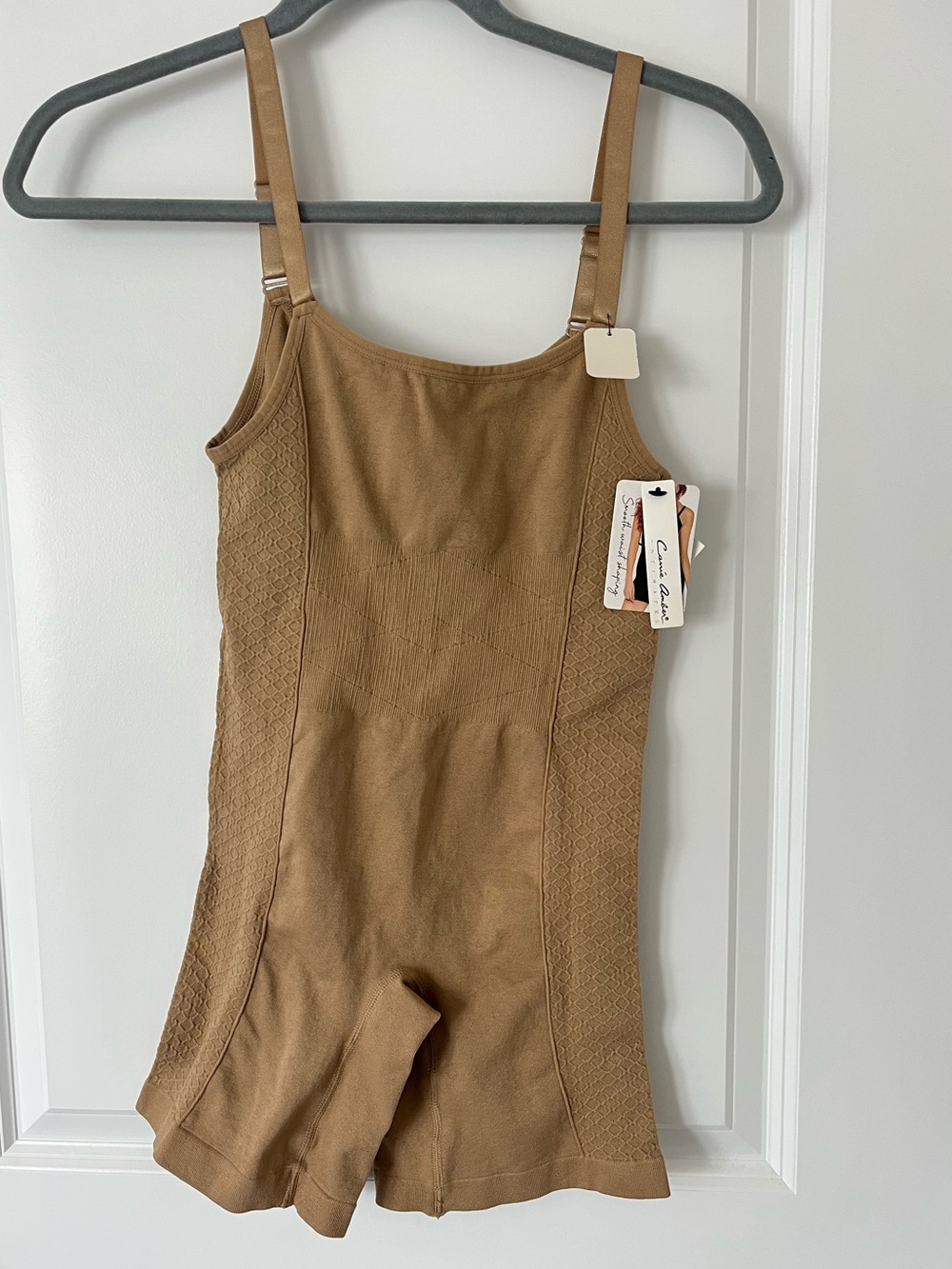 NWT Carrie Amber Nude Tan Medium Shapewear Waist Shaping